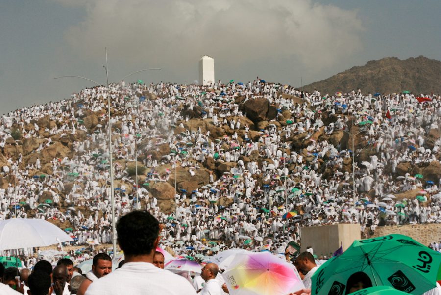 Pilgrims covering the roads and plain of Arafat during Hajj