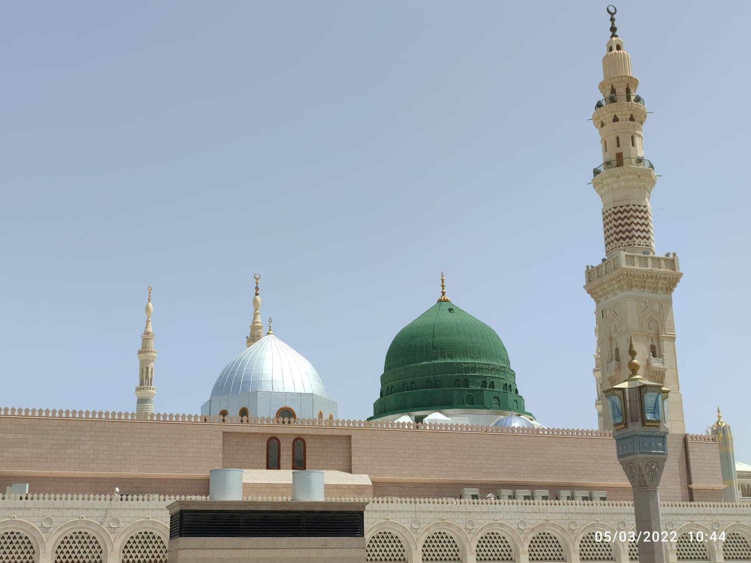 The Green Dome above the Prophet's burial site at Al-Masjid an-Nabawi, Madinah